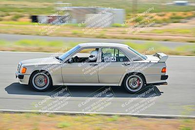 media/May-04-2024-Team Topak Racing (Sat) [[1dff1aa745]]/Inter Low 2/Session 2/